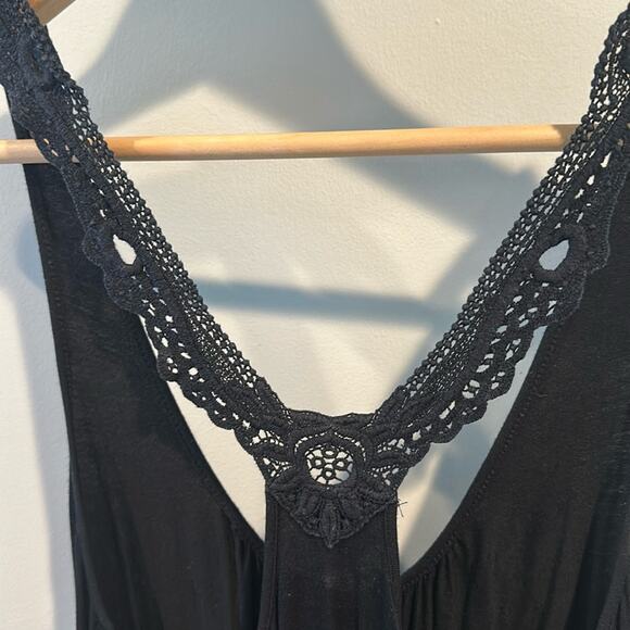 Guess Large Black Lace Crochet Back Boho Sleeveless Tank - Picture 8 of 9